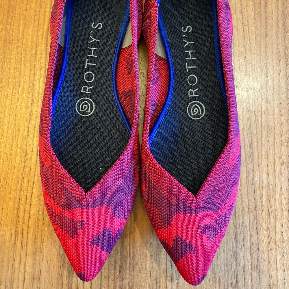 Rothy's Red Camo Points size 6.5